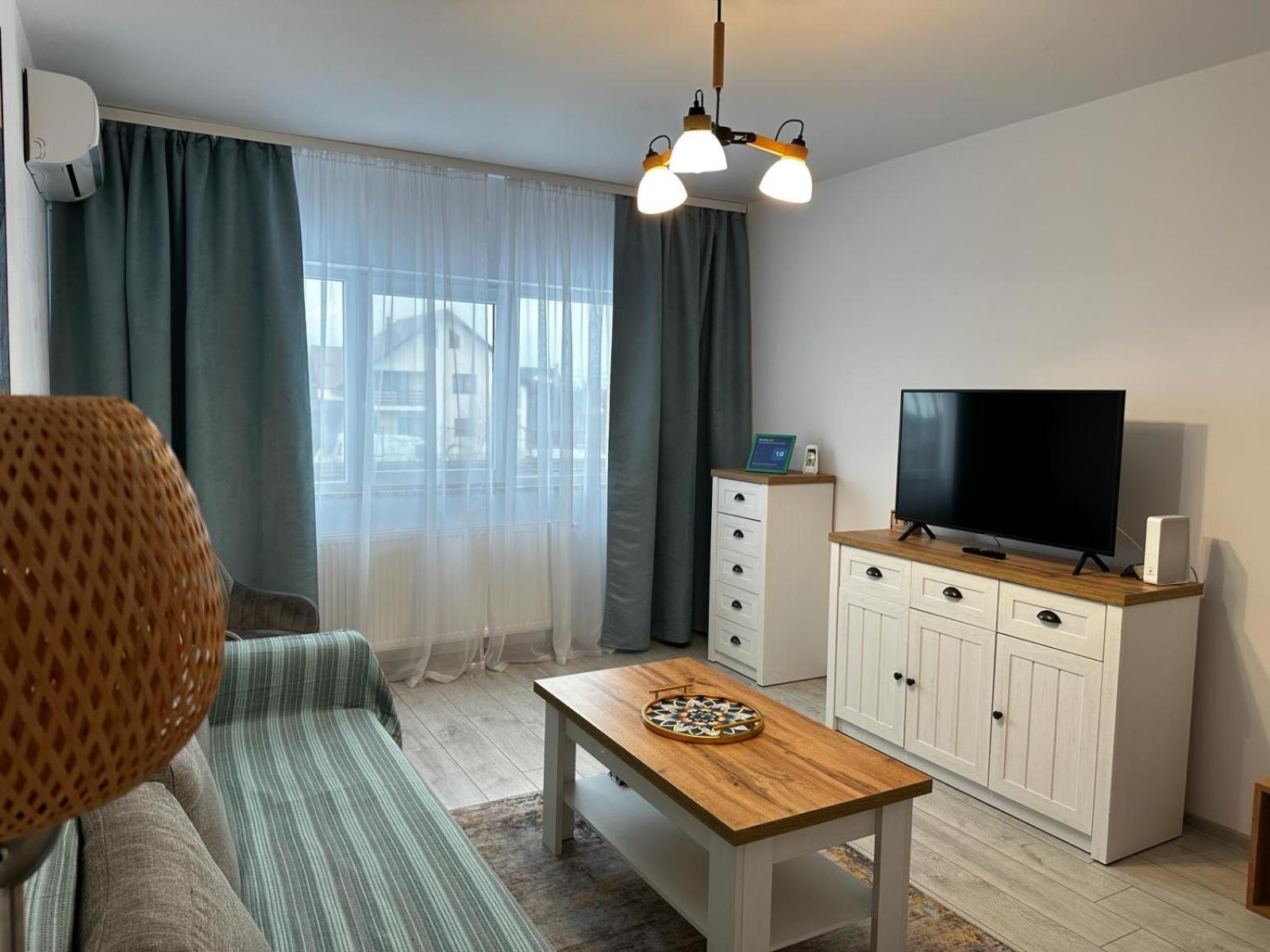 56m² 1 slaapkamer, 1 privé badkamer Appartement in Centru Suceava Buitenkant foto